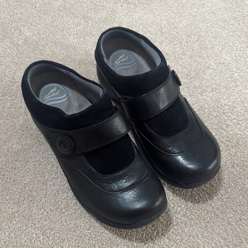 Dansko Black Kaya Clog